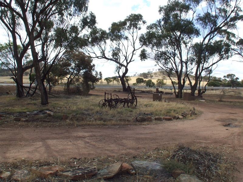 3735 Spencers Brook Road, York WA 6302