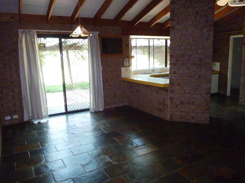 38 Suburban Rd, York WA 6302