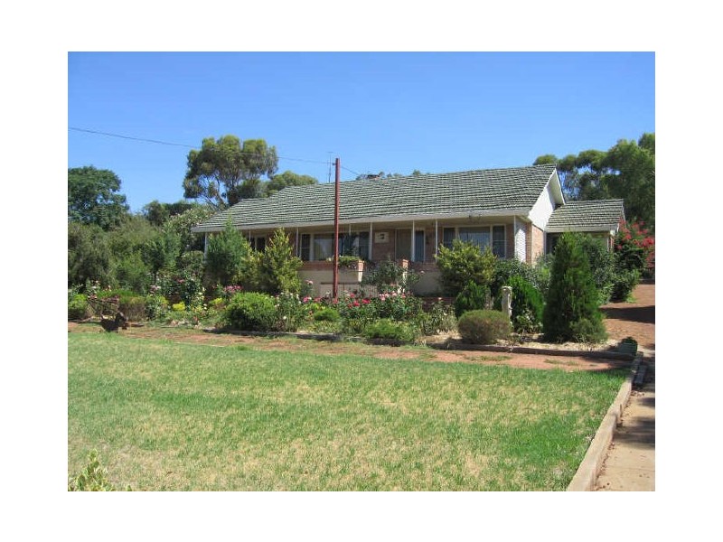 70 Macartney Street, York WA 6302