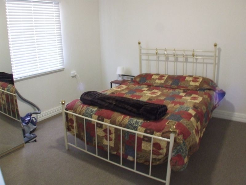 3 Steere Road, York WA 6302