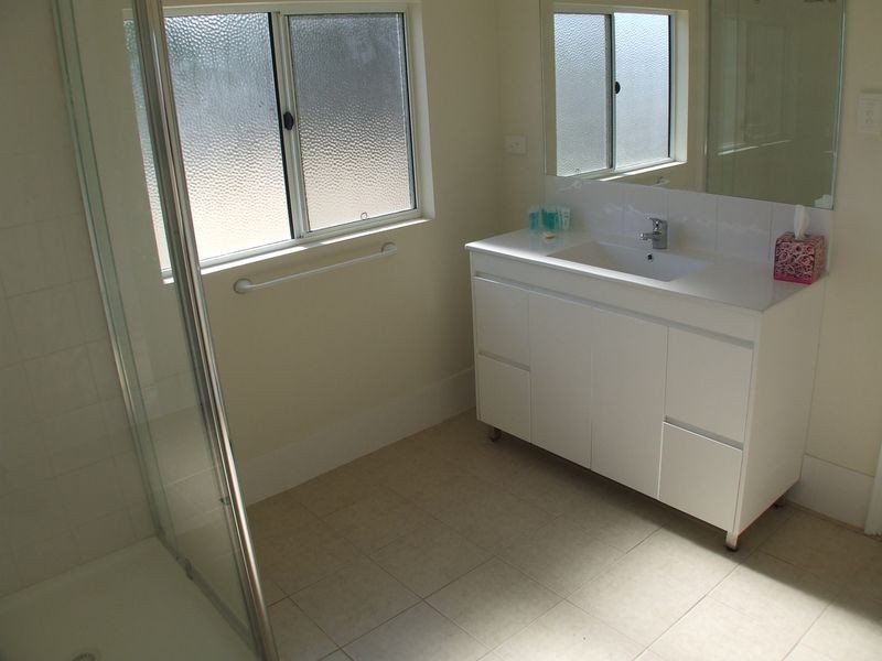 3 Steere Road, York WA 6302