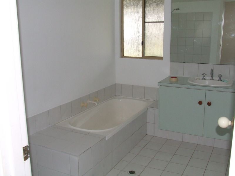 271 Avon Terrace, York WA 6302