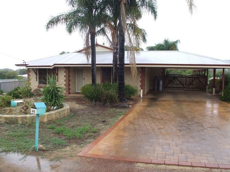 44 Alfred Street, York WA 6302