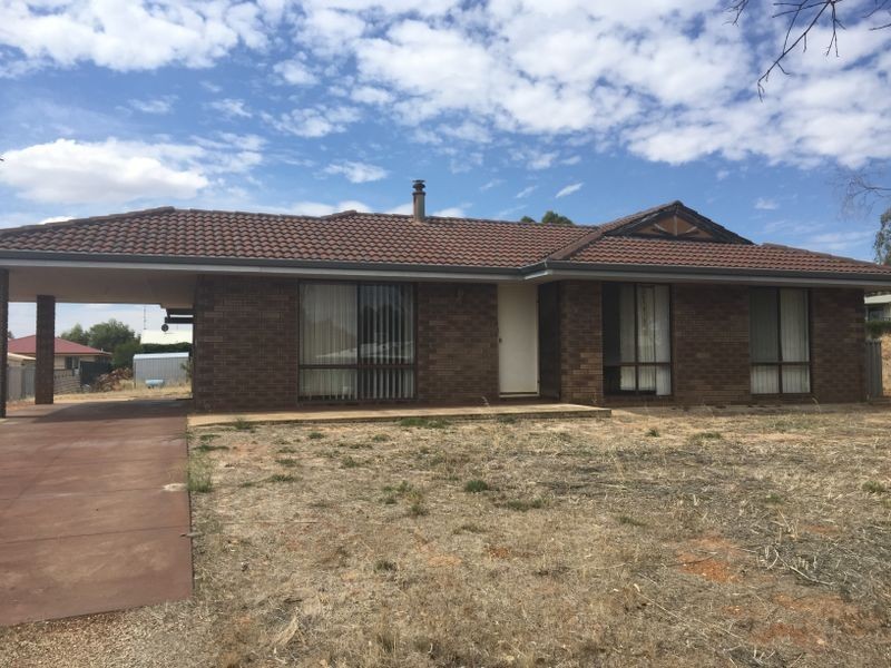 10 Scott Street, York WA 6302