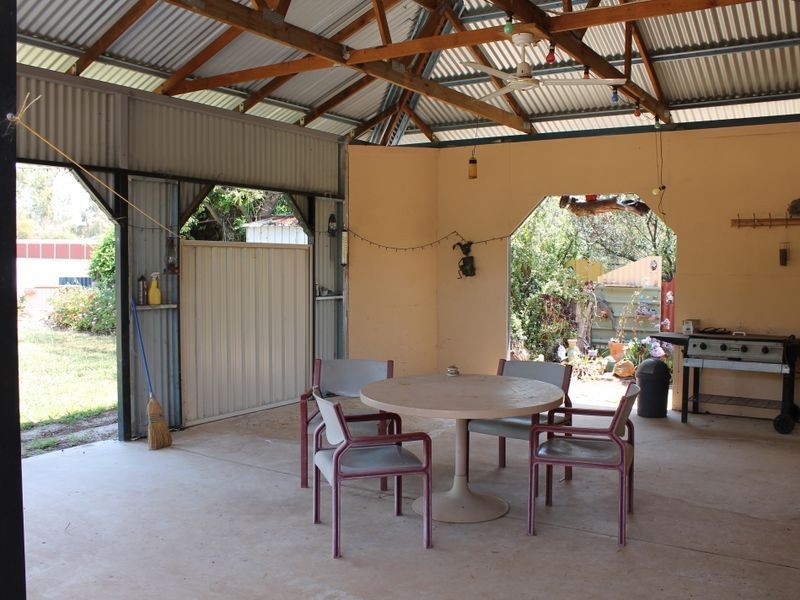 16 Carter Street, Grass Valley WA 6403