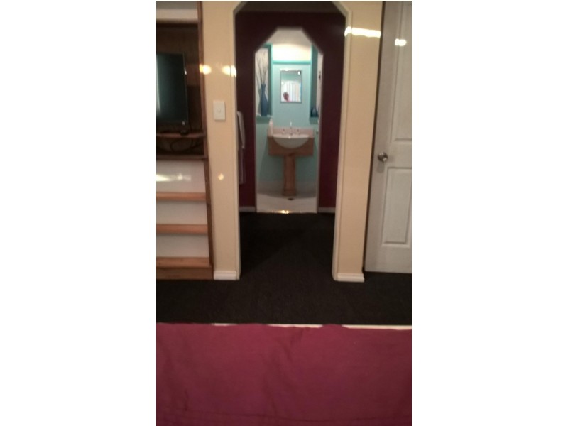 16 Carter Street, Grass Valley WA 6403