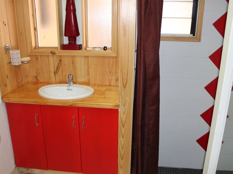 16 Carter Street, Grass Valley WA 6403