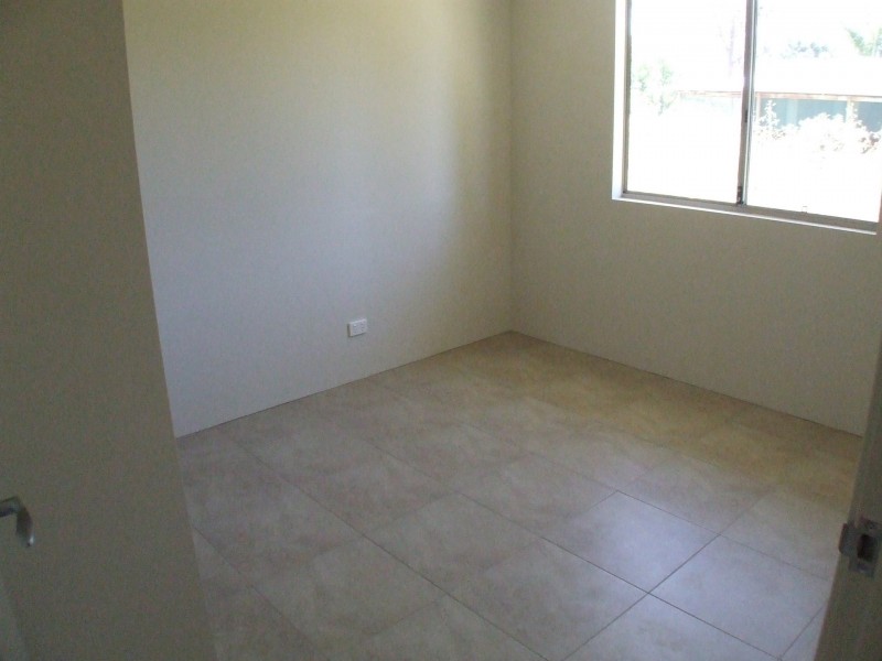 Unit 10/2 Eighth Road, York WA 6302