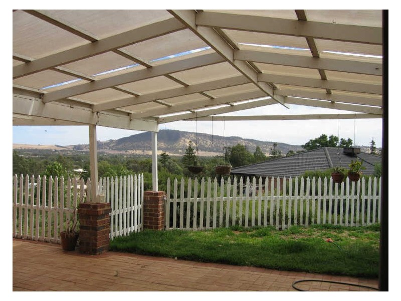 124 Herbert Road, York WA 6302