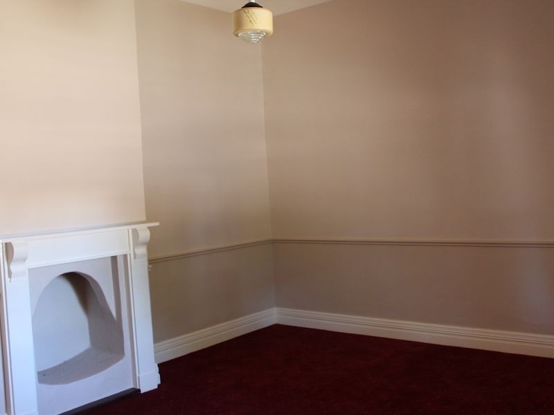9 South Street, York WA 6302