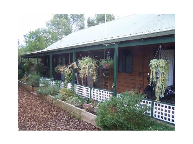 11 Morse Street, York WA 6302