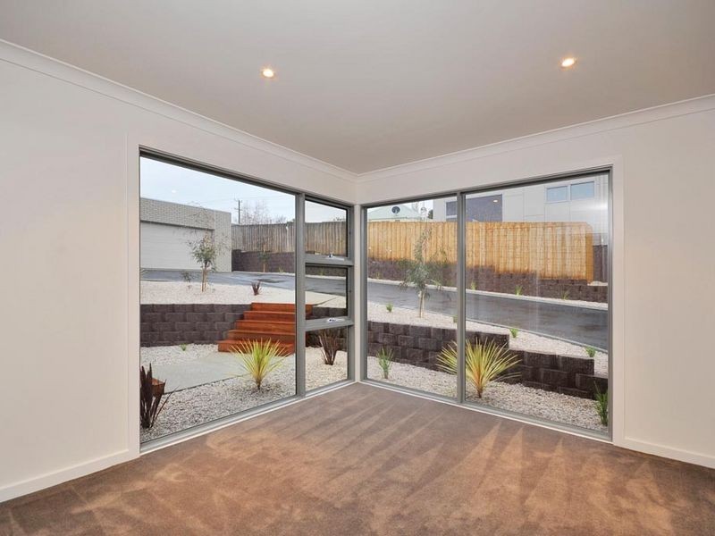 4/161 Alanvale Road, Newnham TAS 7248