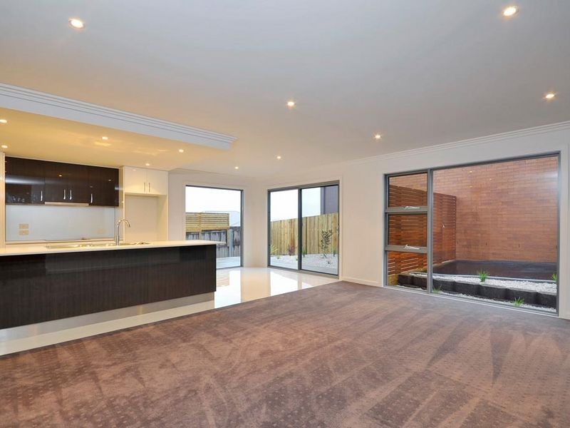 6/161 Alanvale Road, Newnham TAS 7248