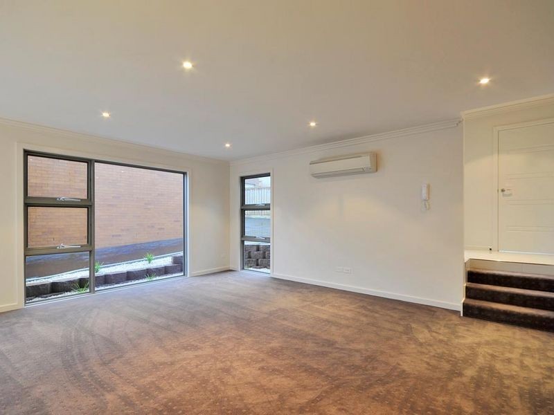 6/161 Alanvale Road, Newnham TAS 7248