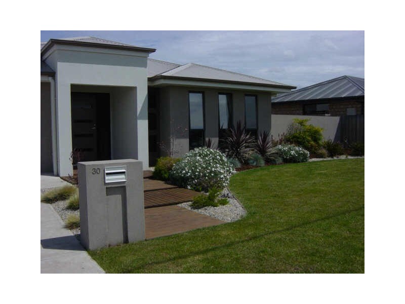 Perth TAS 7300