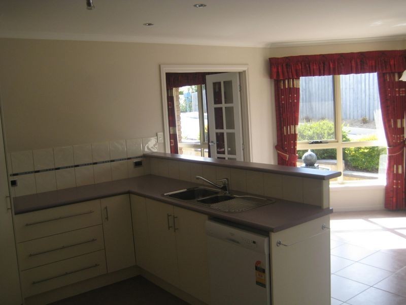 25 Wongarra Avenue, Legana TAS 7277