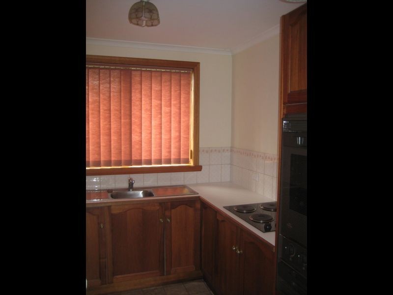 2/64 Las Vegas Drive, Prospect TAS 7250