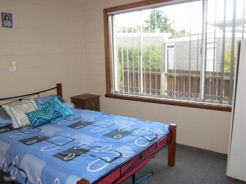 2/42 Elouera Street, Riverside TAS 7250