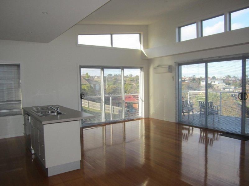 1/7-9 Monet Place, Newnham TAS 7248