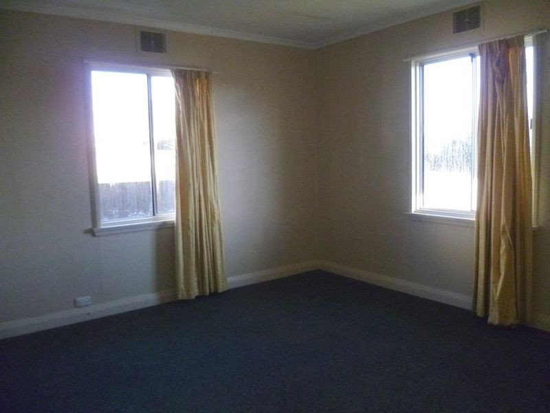 15 Hogarth Street, Waverley TAS 7250