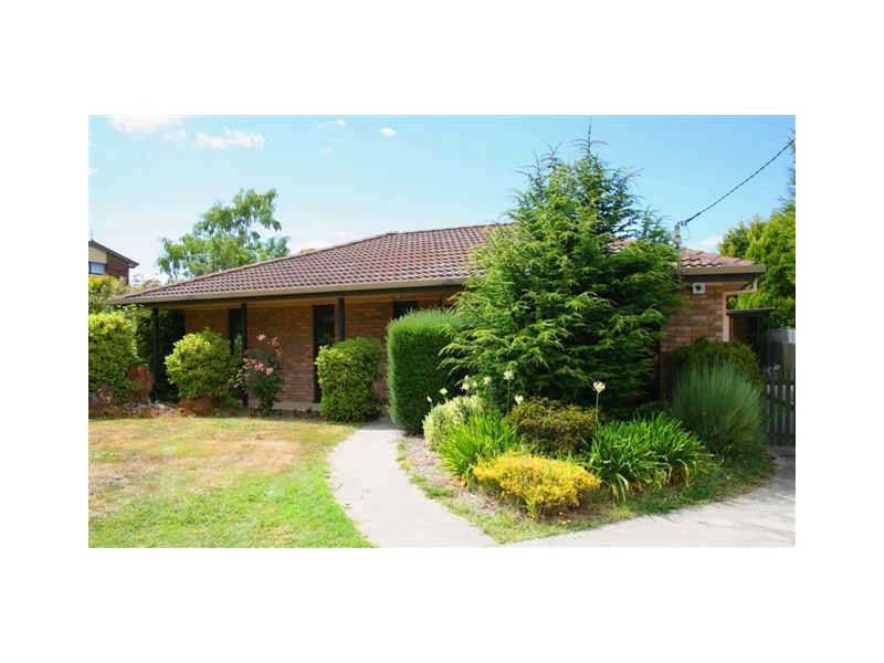 Summerhill TAS 7250