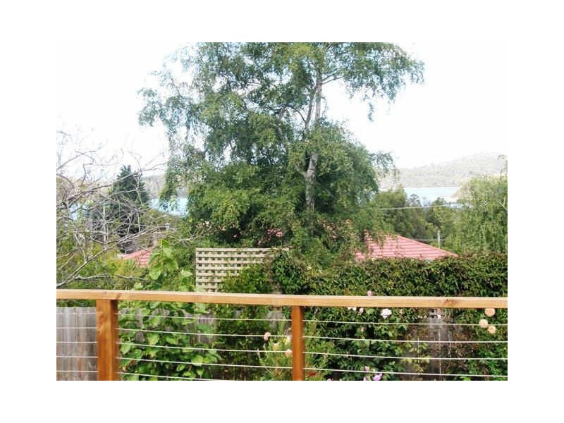 Beauty Point TAS 7270