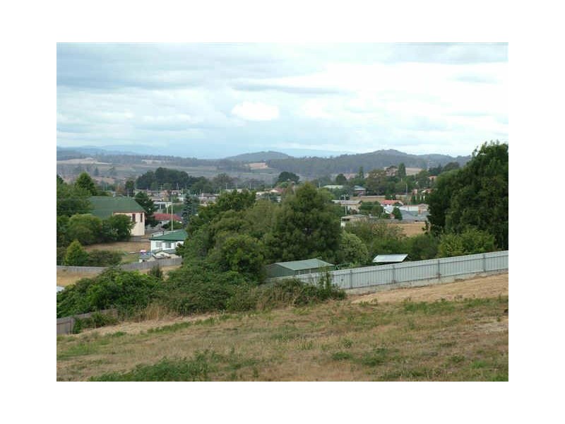 32-34 Brooklyn Street, Beaconsfield TAS 7270