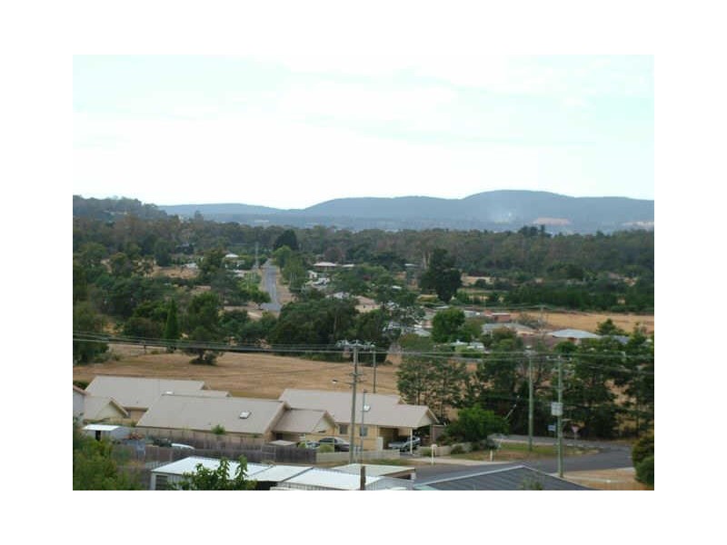 32-34 Brooklyn Street, Beaconsfield TAS 7270