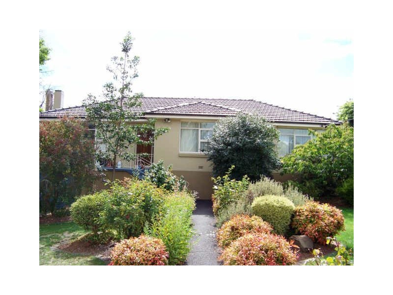 Newstead TAS 7250
