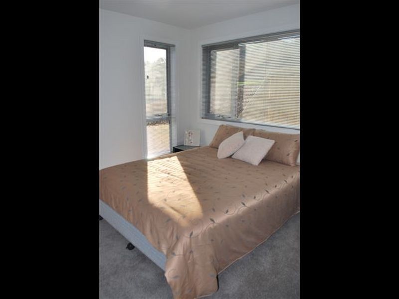 2/7 Monet Place, Newnham TAS 7248