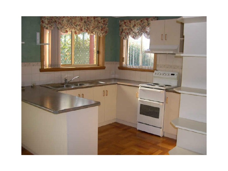 13 Summer Rise, Prospect TAS 7250