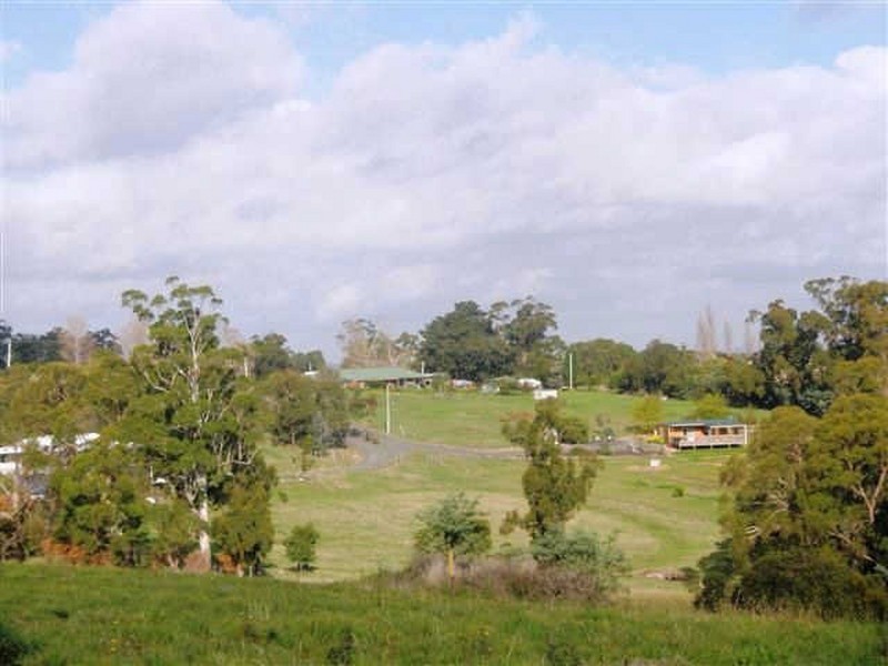 Hillwood TAS 7252