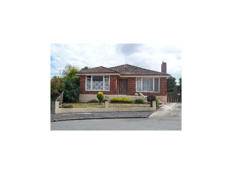 19 Hardinge Avenue, Newnham TAS 7248