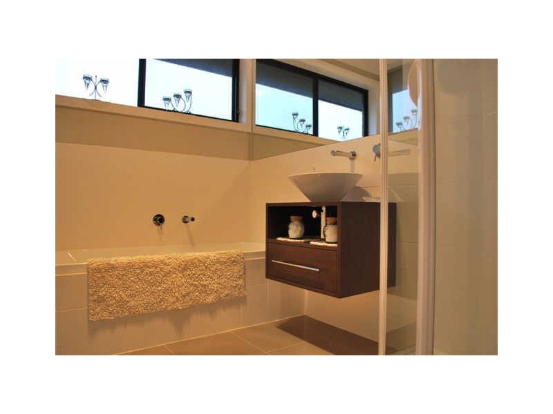 Kings Meadows TAS 7249