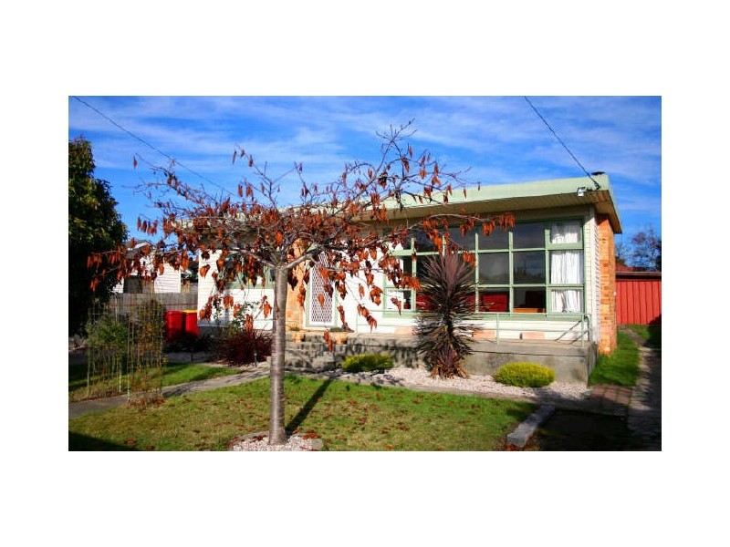 8 Alma Street, Youngtown TAS 7249
