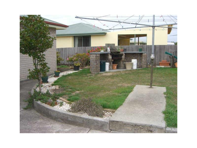 25 Arnold Street, Newnham TAS 7248