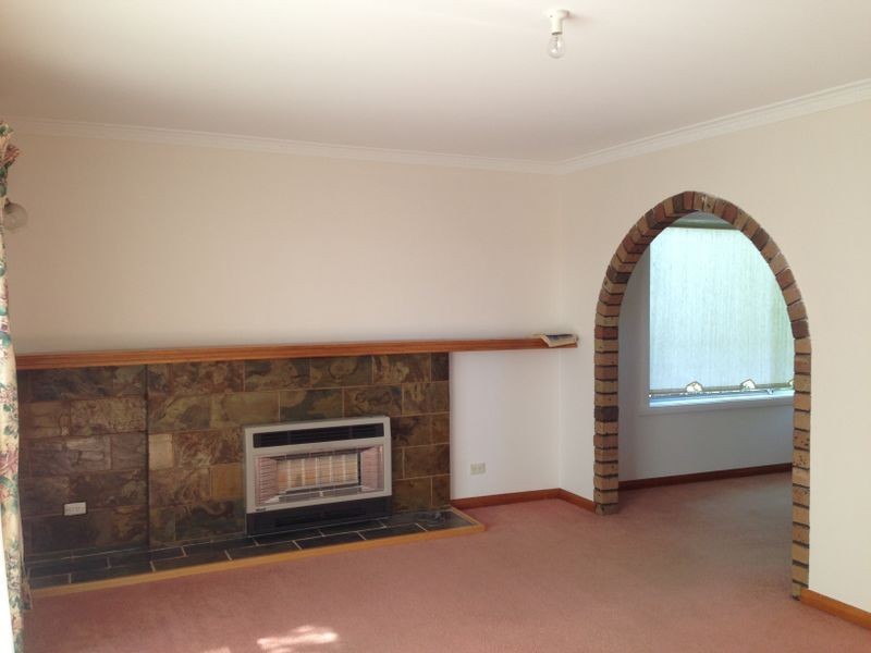 22 Crandon Crescent, Newnham TAS 7248