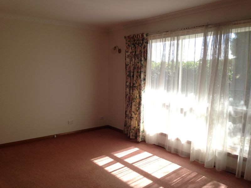 22 Crandon Crescent, Newnham TAS 7248