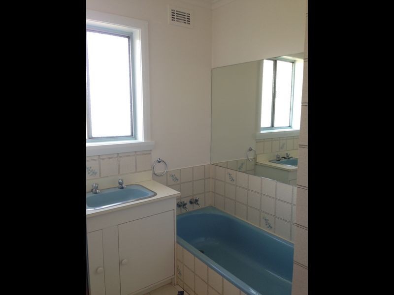 22 Crandon Crescent, Newnham TAS 7248