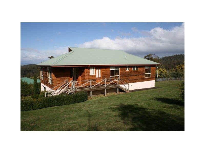 30 Pleasant Hills Drive, Grindelwald TAS 7277