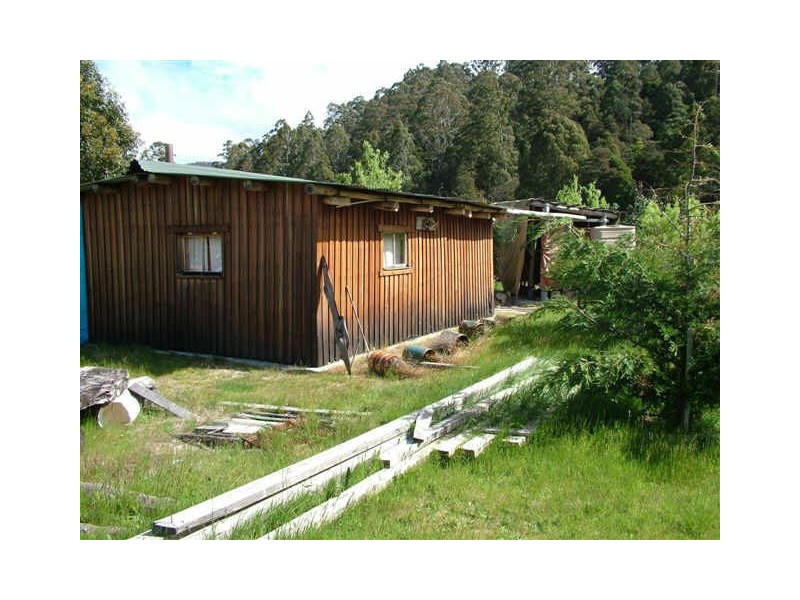 10 Upper Esk Road, Upper Esk TAS 7214