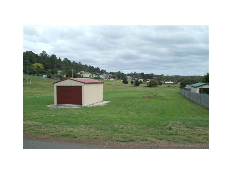 50 Crowther Street, Beaconsfield TAS 7270