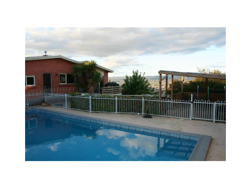 19 Vaux Street, West Launceston TAS 7250