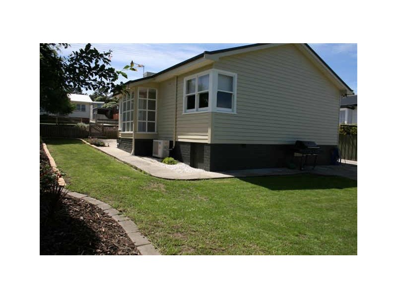 32 Edinburgh Street, Kings Meadows TAS 7249