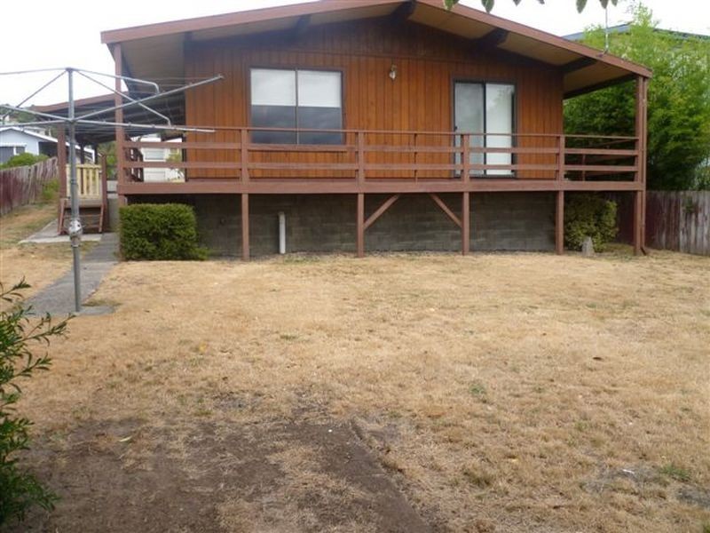 11 Valley Street, Riverside TAS 7250