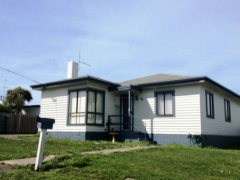 24 Hargrave Crescent, Mayfield TAS 7248