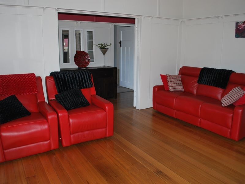 Newstead TAS 7250