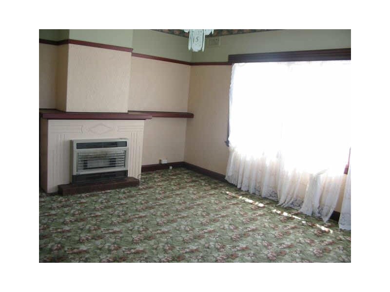 24 Bond Street, Kings Meadows TAS 7249