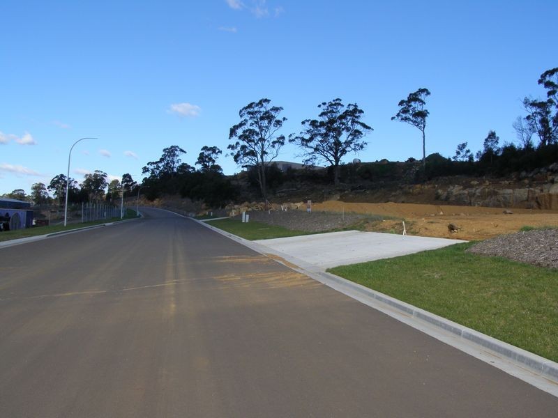 13/ Charbooday Drive, Launceston TAS 7250