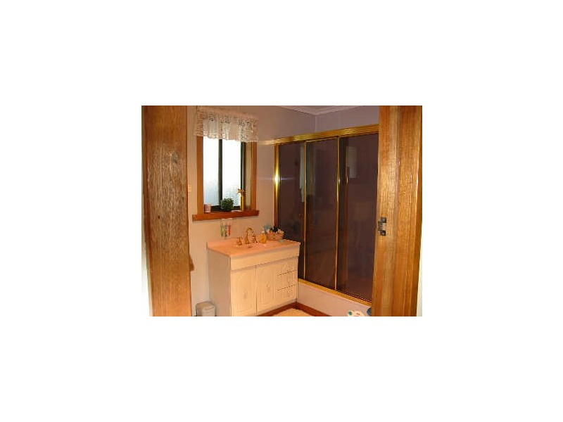 5 White Street, George Town TAS 7253